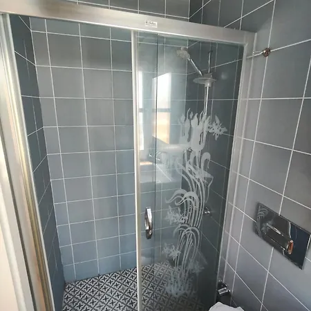 Kervan Yazgülü Otel *